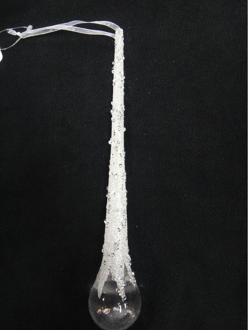 711681---WHITE-CLEAR